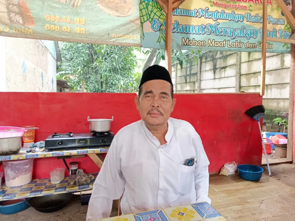 Usman, warga Bantar Gebang yang rumah dan sumber penghidupannya tergusur akibat pembangunan fasilitas Refuse Derived Fuel (RDF). (Luthfi Maulana A/Konde.co)